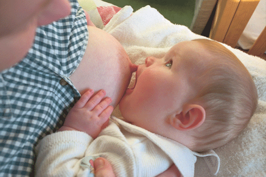 Deep store latch breastfeeding